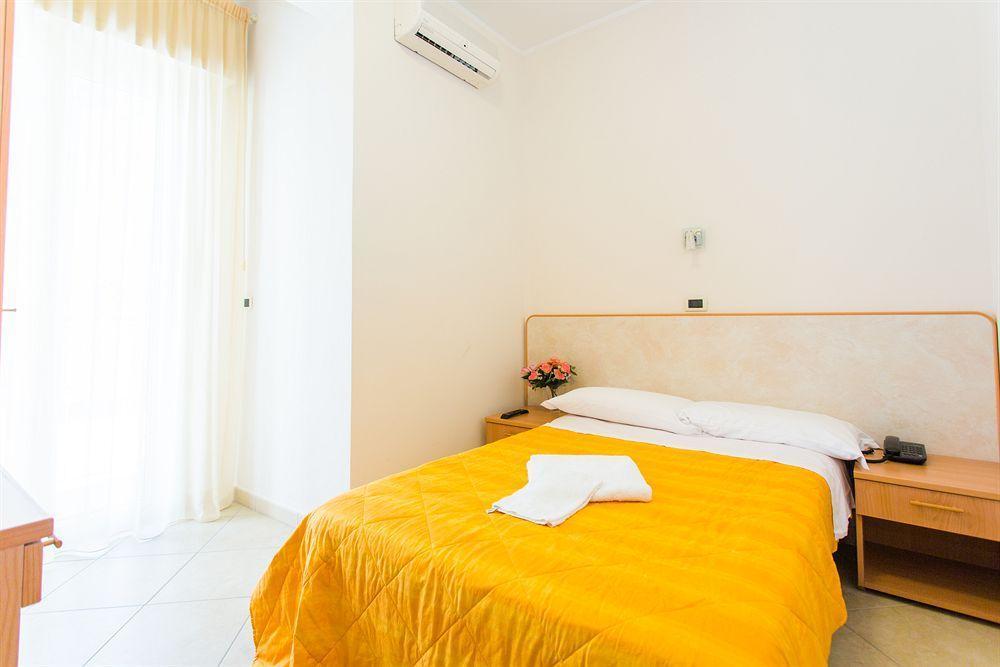Hotel Favorita Cesenatico Eksteriør bilde